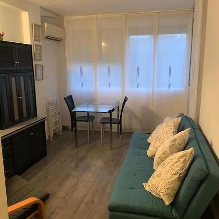 Apartamento En Carihuela Lägenhet Torremolinos Exteriör bild