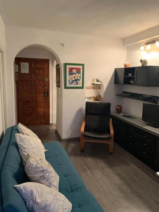 Apartamento En Carihuela Lägenhet Torremolinos Exteriör bild